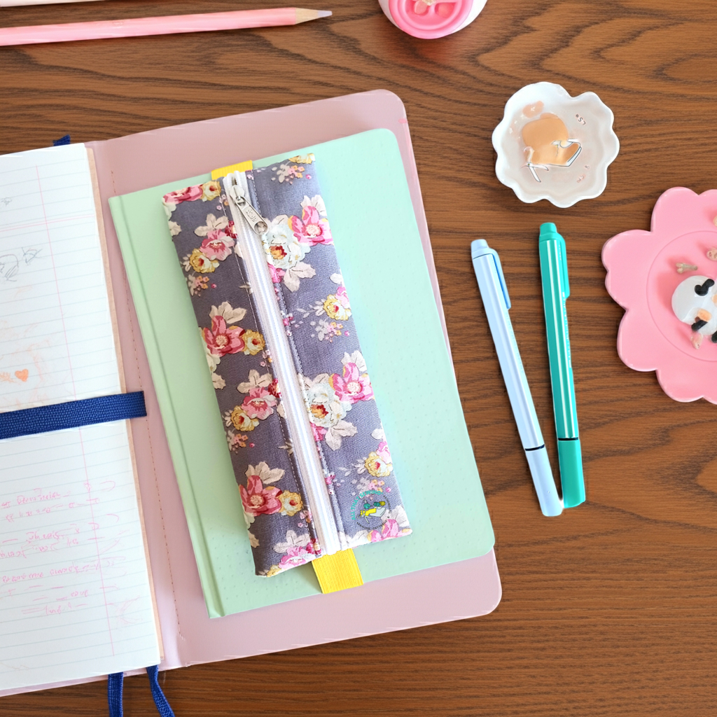 Elastic Pencil Case